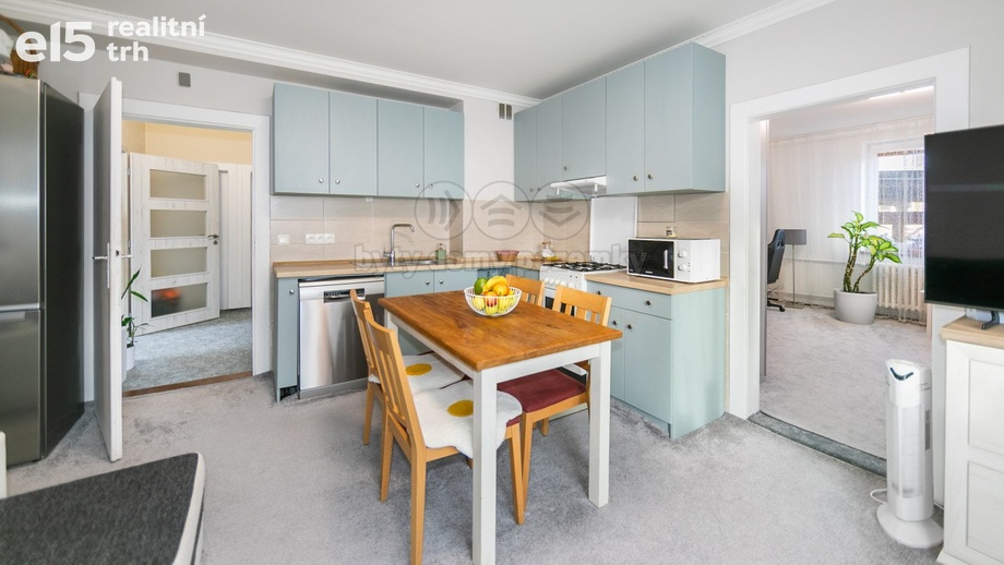 Prodej rodinného domu 180 m², Staňkov