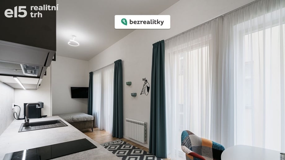 Prodej bytu 1+kk 30 m², Praha 1