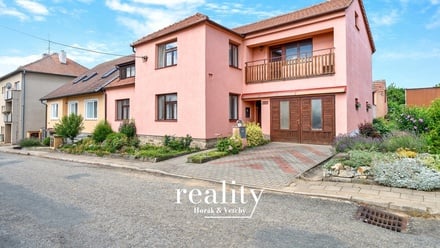 Prodej rodinného domu 210 m², Mohelno