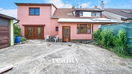 Prodej rodinného domu 210 m², Mohelno