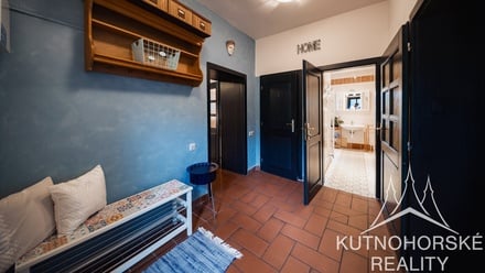 Prodej rodinného domu 244 m², Javornice - Jaroslav