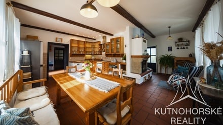 Prodej rodinného domu 244 m², Javornice - Jaroslav