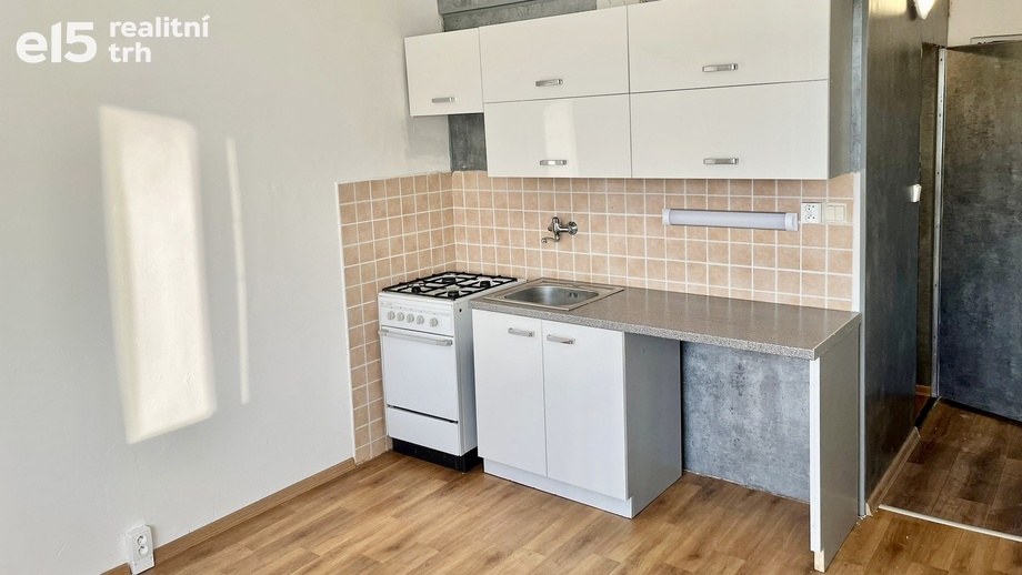Pronájem bytu 1+1 36 m², Jirkov