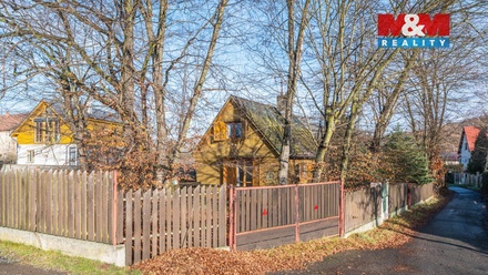 Prodej stavebního pozemku 666 m², Rabyně