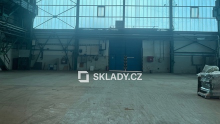 Pronájem skladu 2 000 m², Kolín