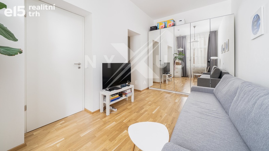Prodej bytu 1+kk 31 m², Praha 2