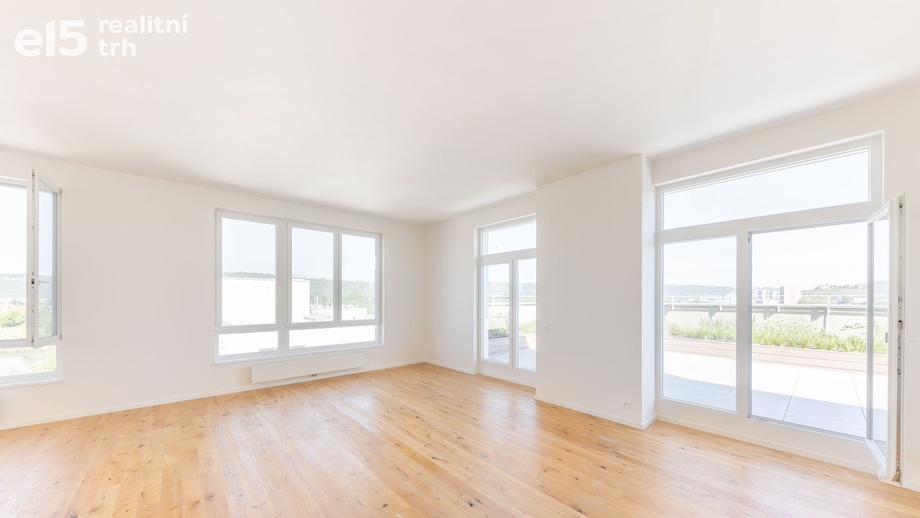 Prodej bytu 5+kk 136 m², Praha - Modřany
