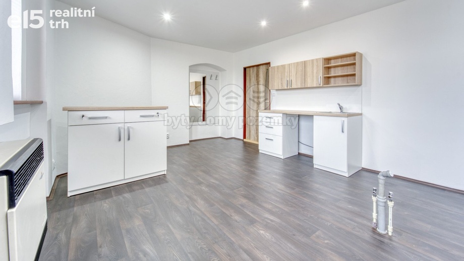 Pronájem obchodního prostoru 20 m², Kralovice