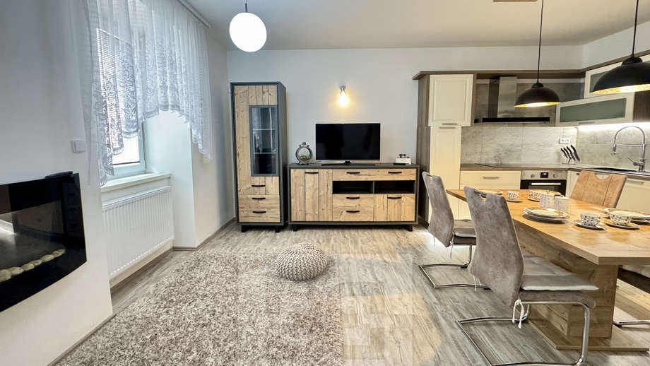 Pronájem bytu 3+kk 80 m², Brno - Černá Pole
