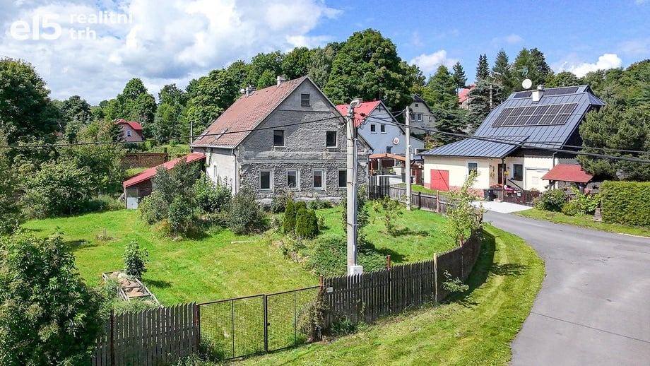 Prodej rodinného domu 150 m², Hora Svatého Šebestiána - Nová Ves