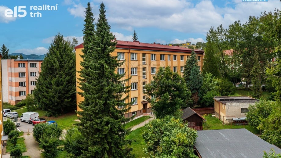 Prodej bytu 2+1 50 m², Děčín