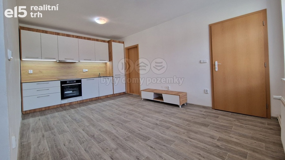 Pronájem bytu 2+kk 30 m², Ivančice