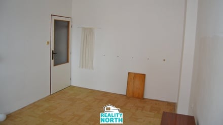 Prodej bytu 2+1 45 m², Hostinné