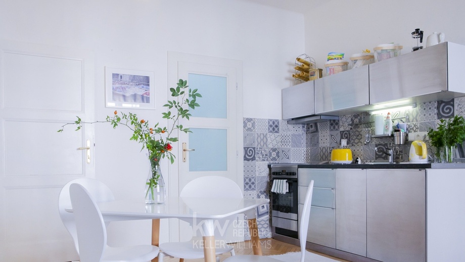 Pronájem bytu 2+kk 51 m², Praha - Bubeneč