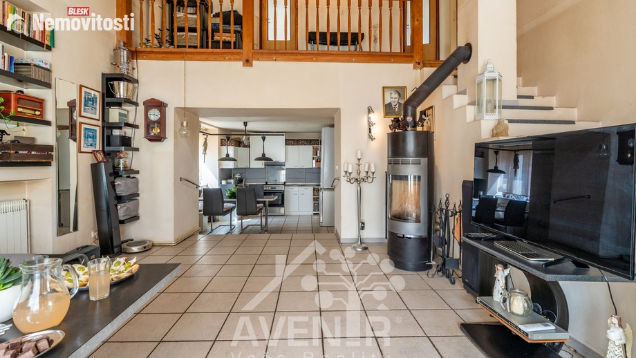 Prodej rodinného domu 190 m², Sadská