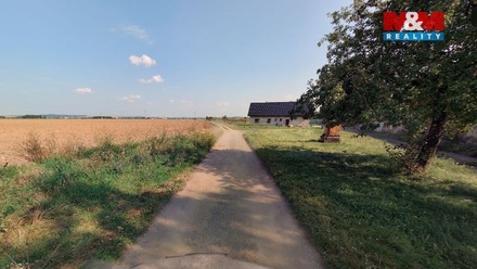 Prodej stavebního pozemku 9 198 m², Droužkovice