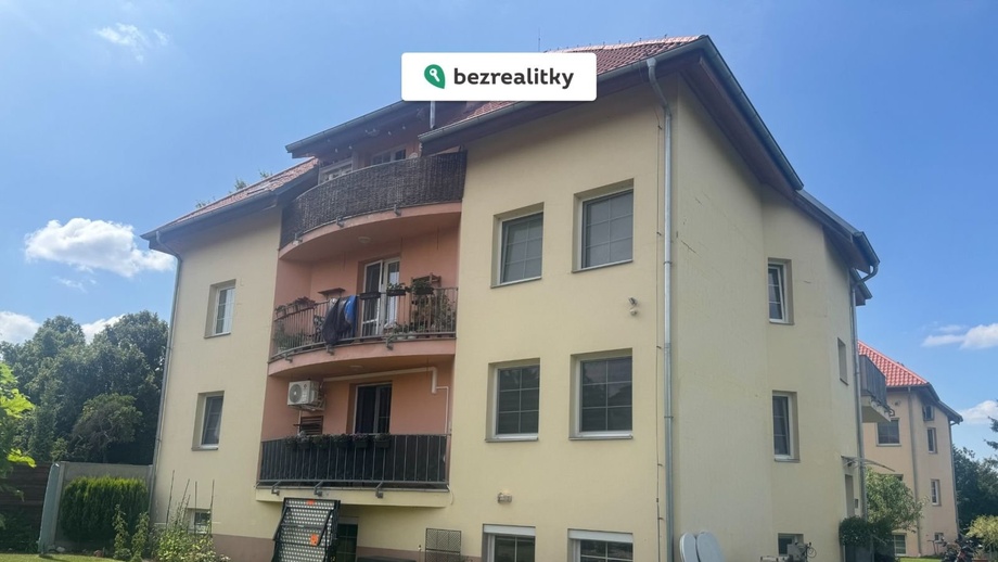 Prodej bytu 2+kk 43 m², Praha 19