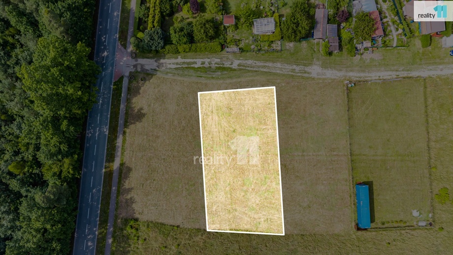 Prodej stavebního pozemku 900 m², Horní Jelení