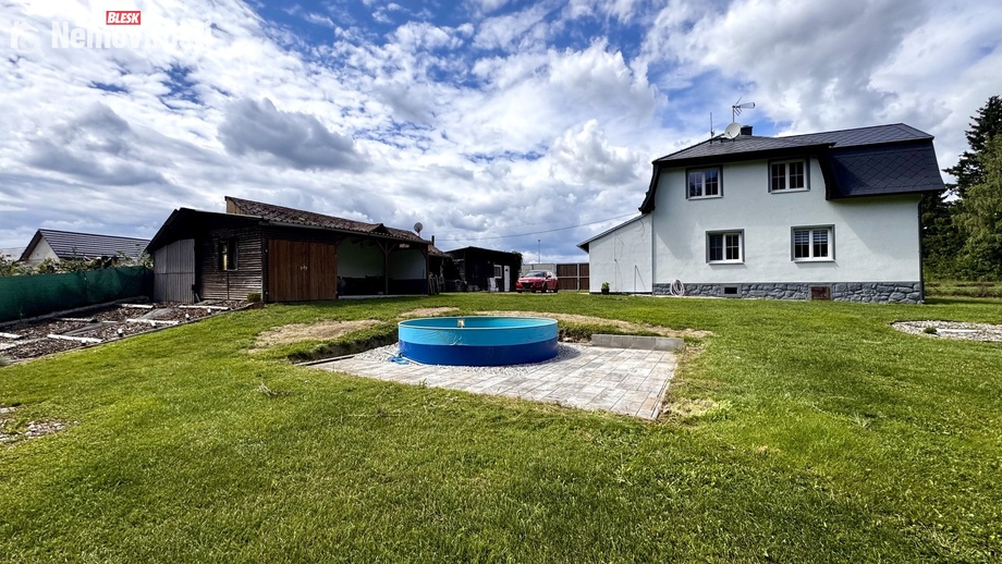 Prodej rodinného domu 250 m², Bor