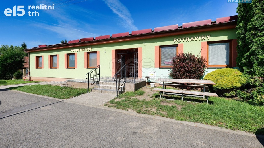 Prodej obchodního prostoru 330 m², Koryčany