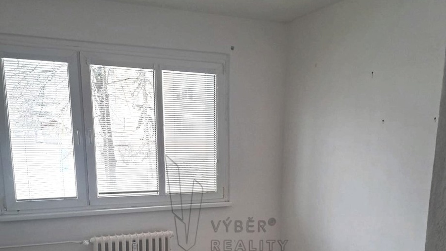 Pronájem bytu 2+1 39 m², Bílina