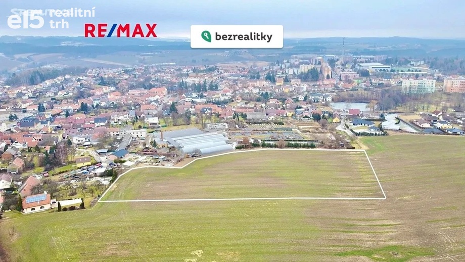 Prodej stavebního pozemku 15 885 m², Milevsko