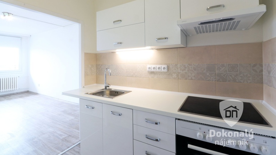 Pronájem bytu 2+kk 42 m², Praha - Háje
