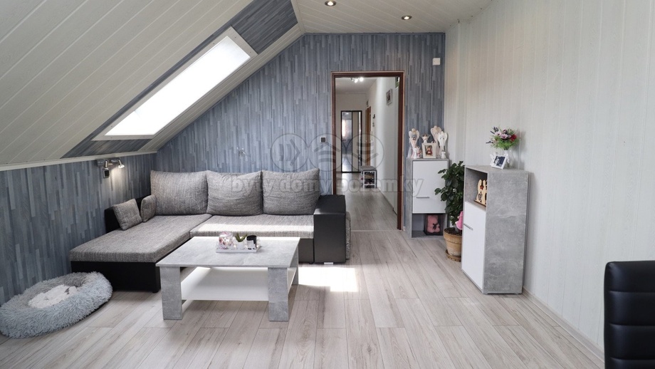 Prodej bytu 1+1 39 m², Březová