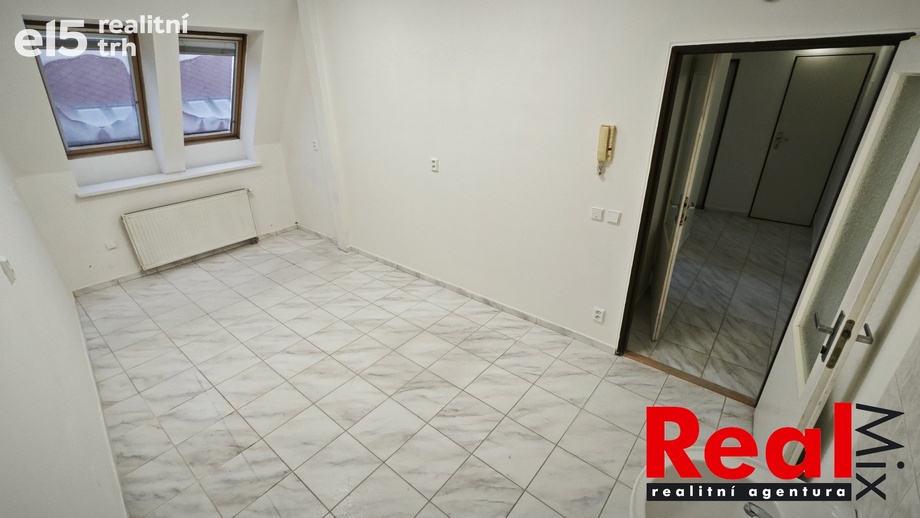 Pronájem kanceláře 15 m², Hustopeče