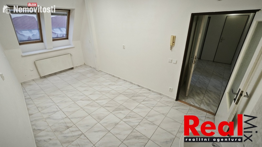 Pronájem kanceláře 15 m², Hustopeče