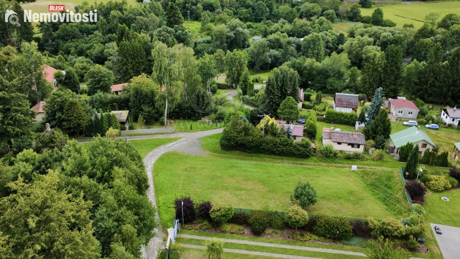 Prodej stavebního pozemku 837 m², Zbraslavice
