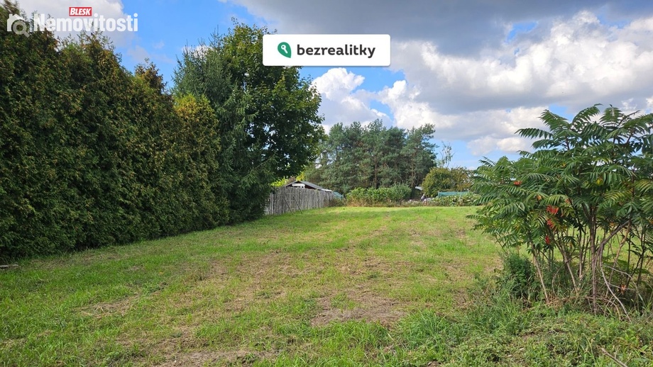 Prodej stavebního pozemku 1 141 m², Mělník