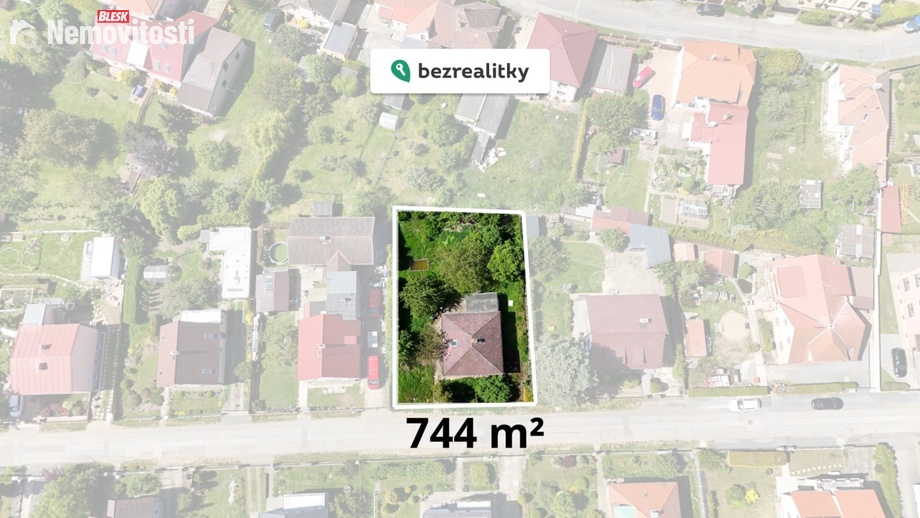 Prodej stavebního pozemku 744 m², Praha - Slivenec