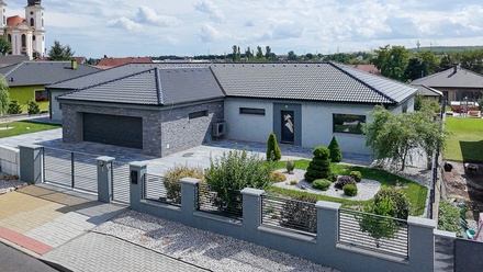 Pronájem rodinného domu 120 m², Březno