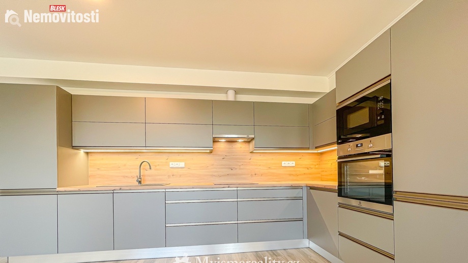 Pronájem bytu 3+kk 110 m², Znojmo
