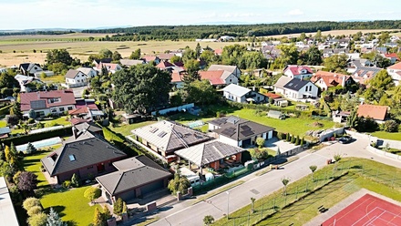 Prodej rodinného domu 257 m², Hradec Králové - Slatina
