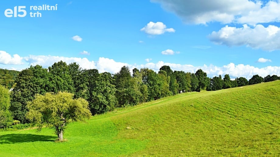 Prodej stavebního pozemku 5 229 m², Hnátnice