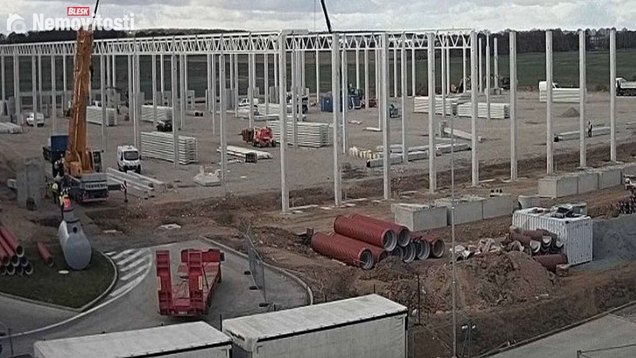 Pronájem výrobního prostoru 12 900 m², Olomouc - Řepčín