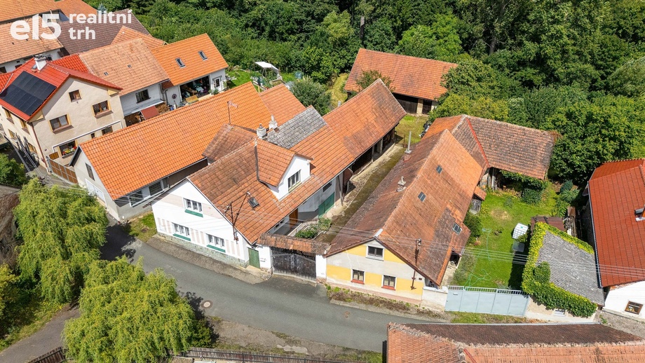 Prodej rodinného domu 196 m², Vlašim - Domašín