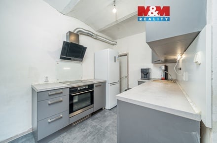 Prodej rodinného domu 217 m², Třebovice