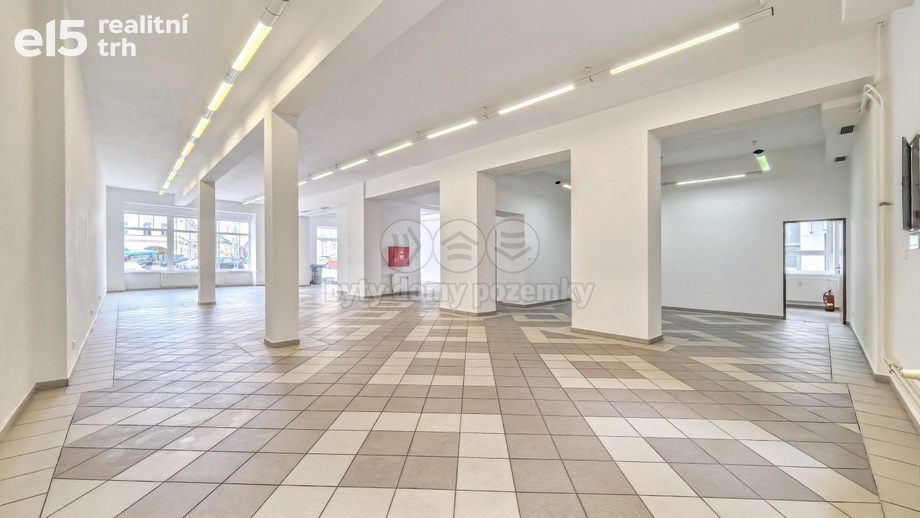 Pronájem obchodního prostoru 520 m², Ústí nad Orlicí