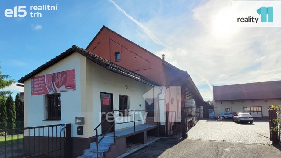 Prodej výrobního prostoru 1 350 m², Hradec Králové