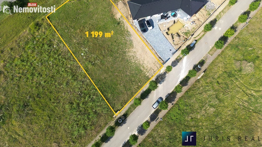 Prodej stavebního pozemku 1 199 m², Vysoký Újezd