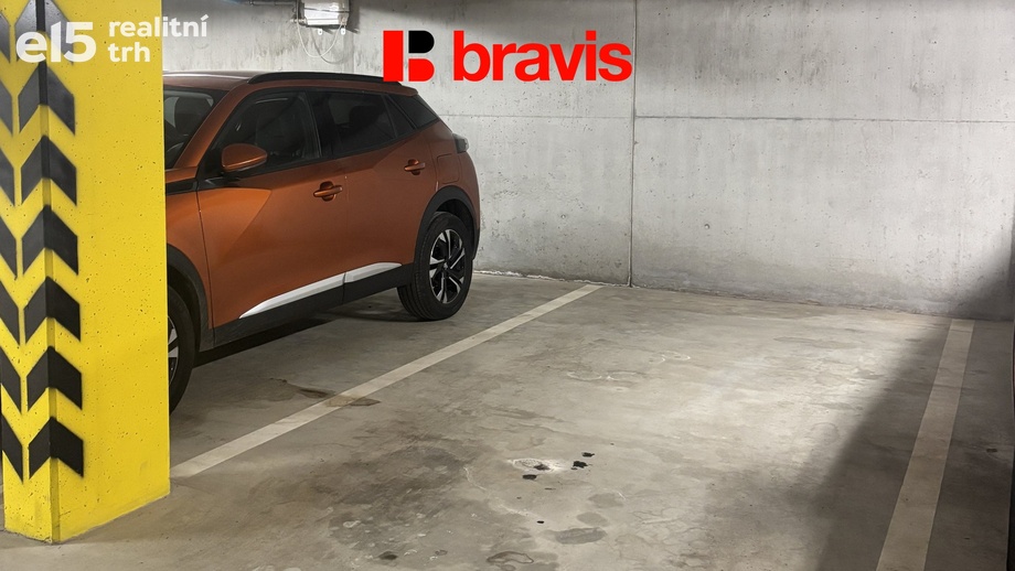 Pronájem garážového stání 13 m², Brno - Štýřice
