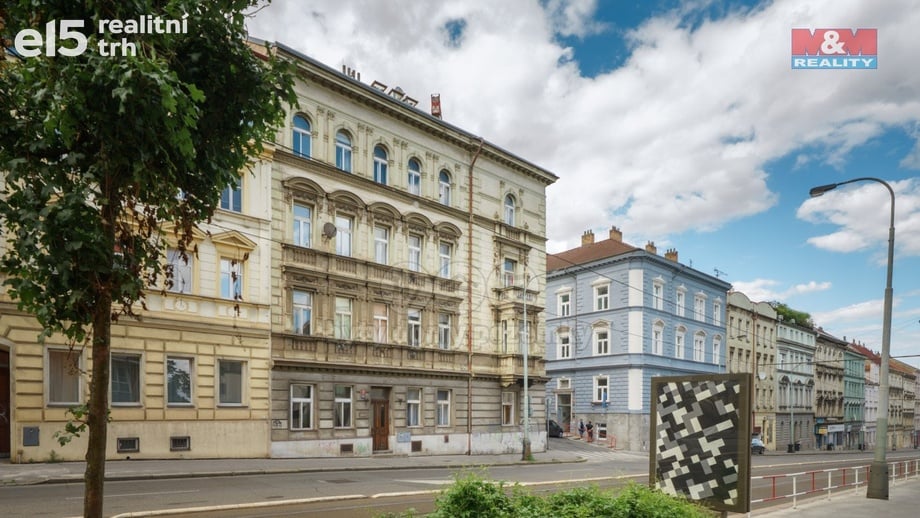 Prodej bytu 1+1 30 m², Praha 5