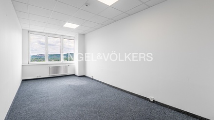 Pronájem kanceláře 98 m², Praha - Braník