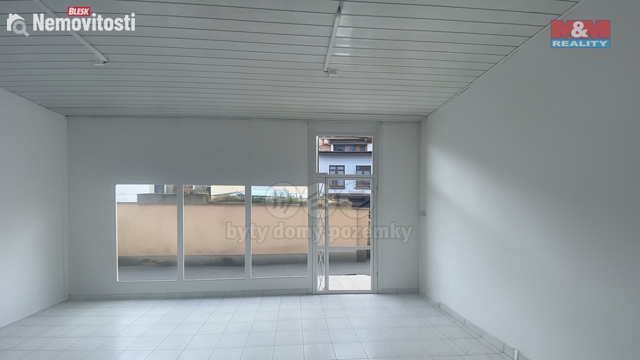 Pronájem obchodního prostoru 85 m², Beroun