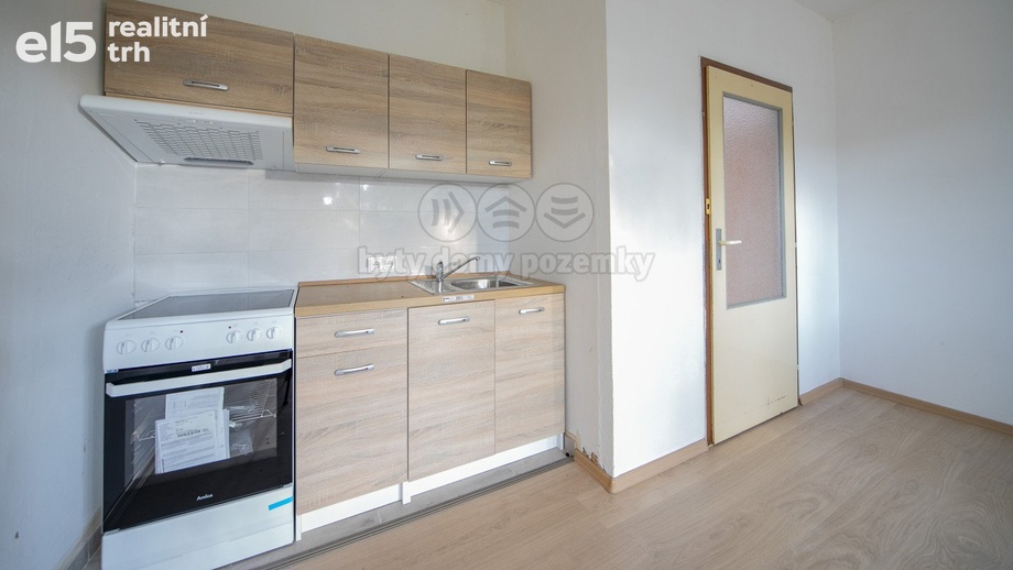 Pronájem bytu 2+kk 42 m², Děčín
