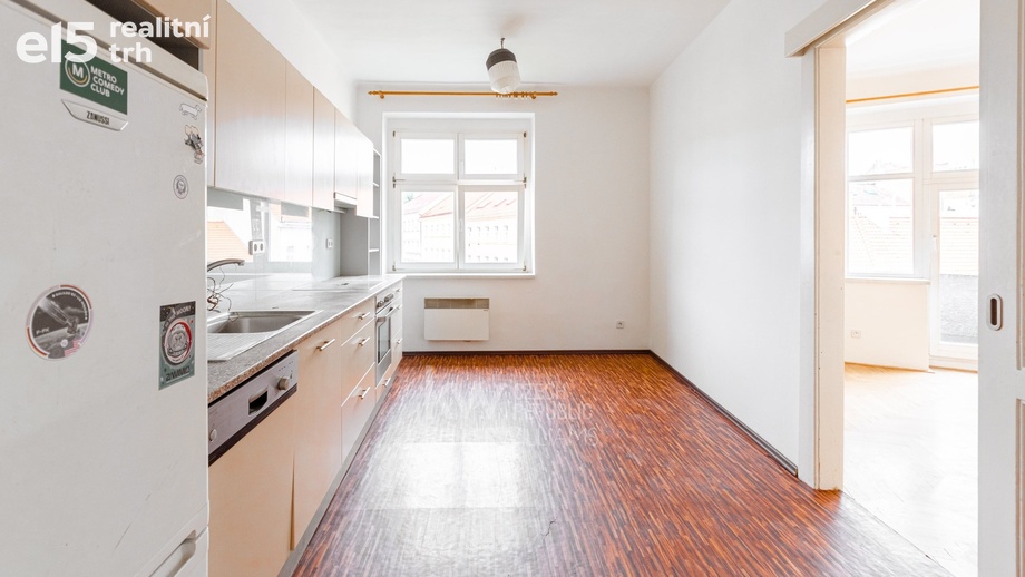 Pronájem bytu 2+1 70 m², Praha - Vršovice
