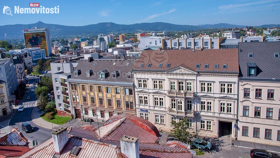 Pronájem kanceláře 14 m², Liberec (nečleněné město)